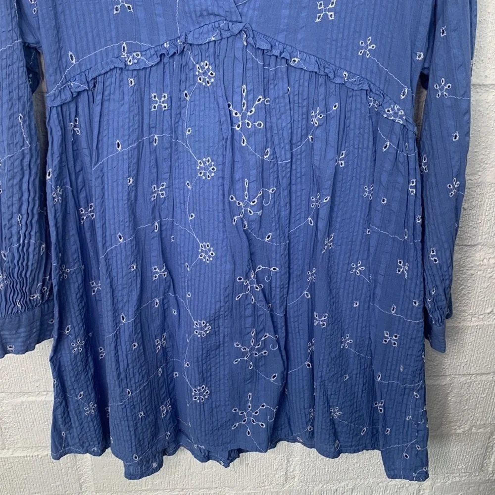 Zara Embroidered Babydoll Eyelet Blue V-Neck Long Sleeve Mini Dress size XS
